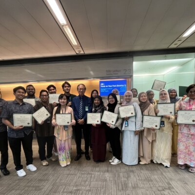 Participants holding certificates
